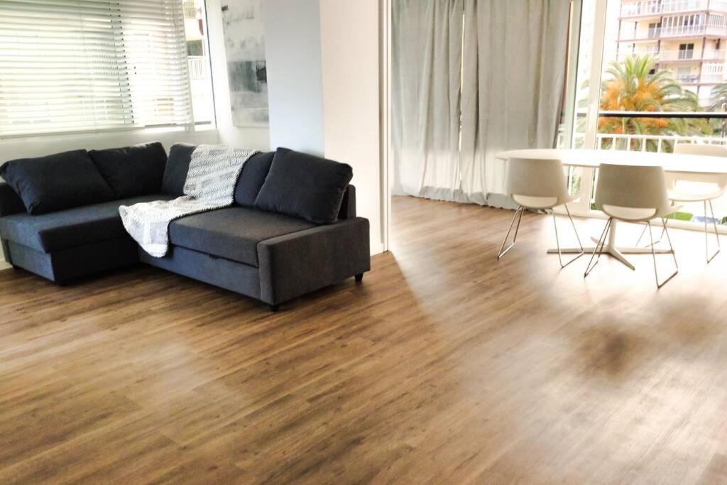Apartamento recién reformado en primera línea con vistas a la playa de la Almadraba Benicàssim Exterior foto